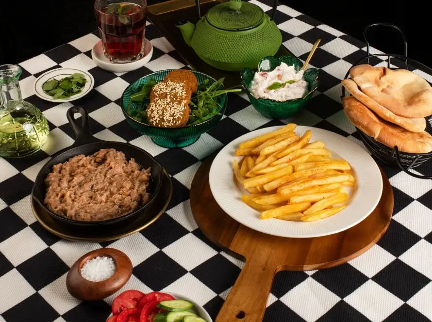 Breakfast on the Nile