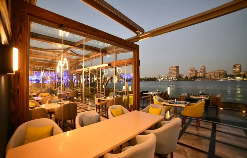romantic sunset dinner Cairo