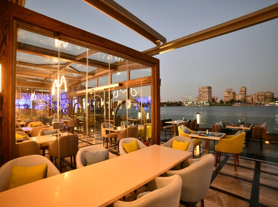 romantic sunset dinner Cairo